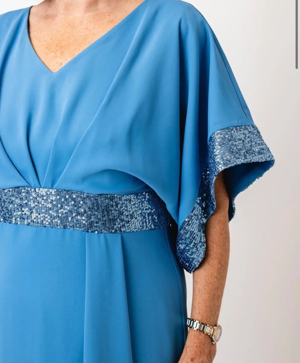 Mother of the bride/groom dress - Image 2