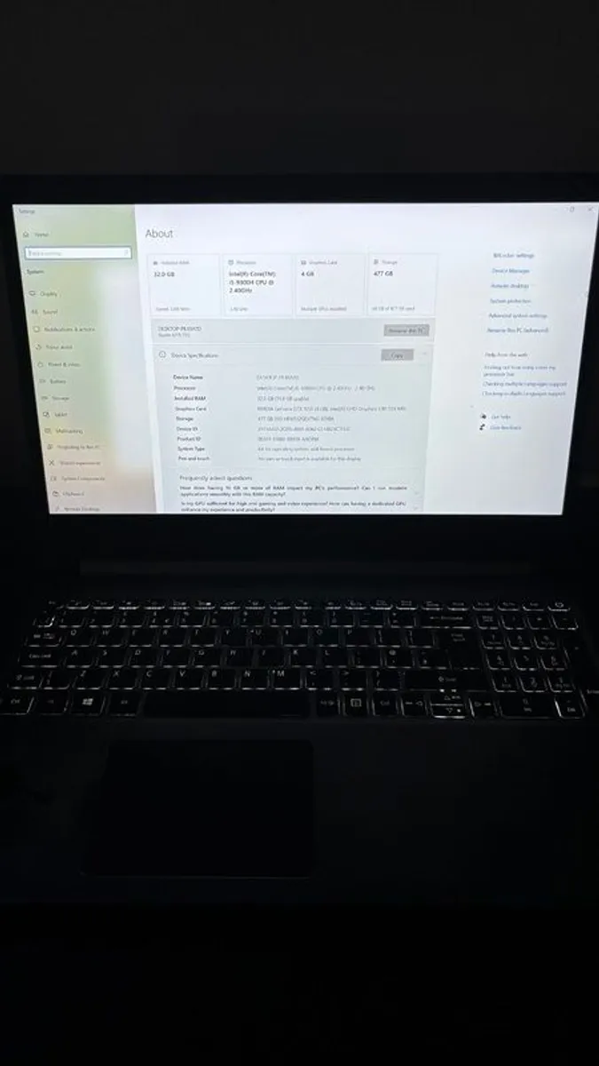 Laptop - Image 3