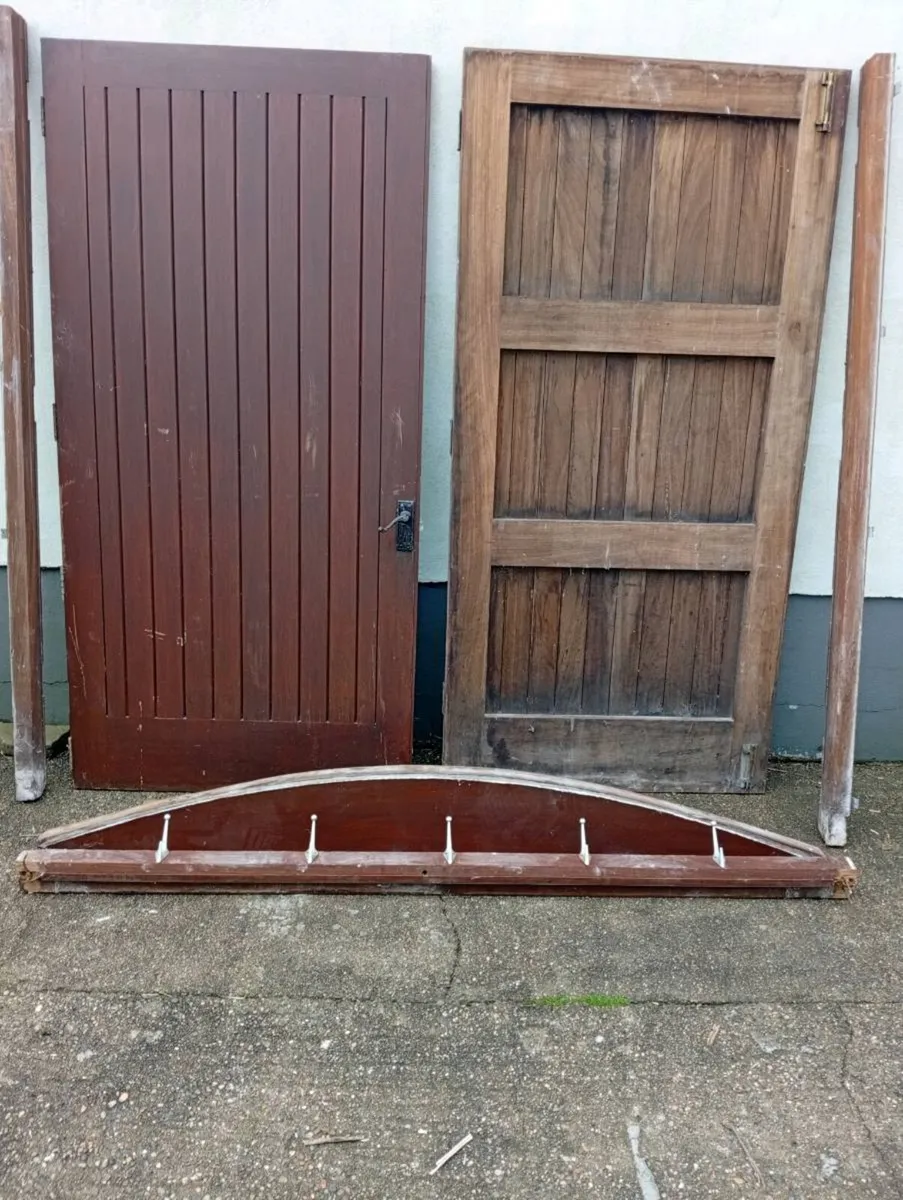 Teek garage doors - Image 1