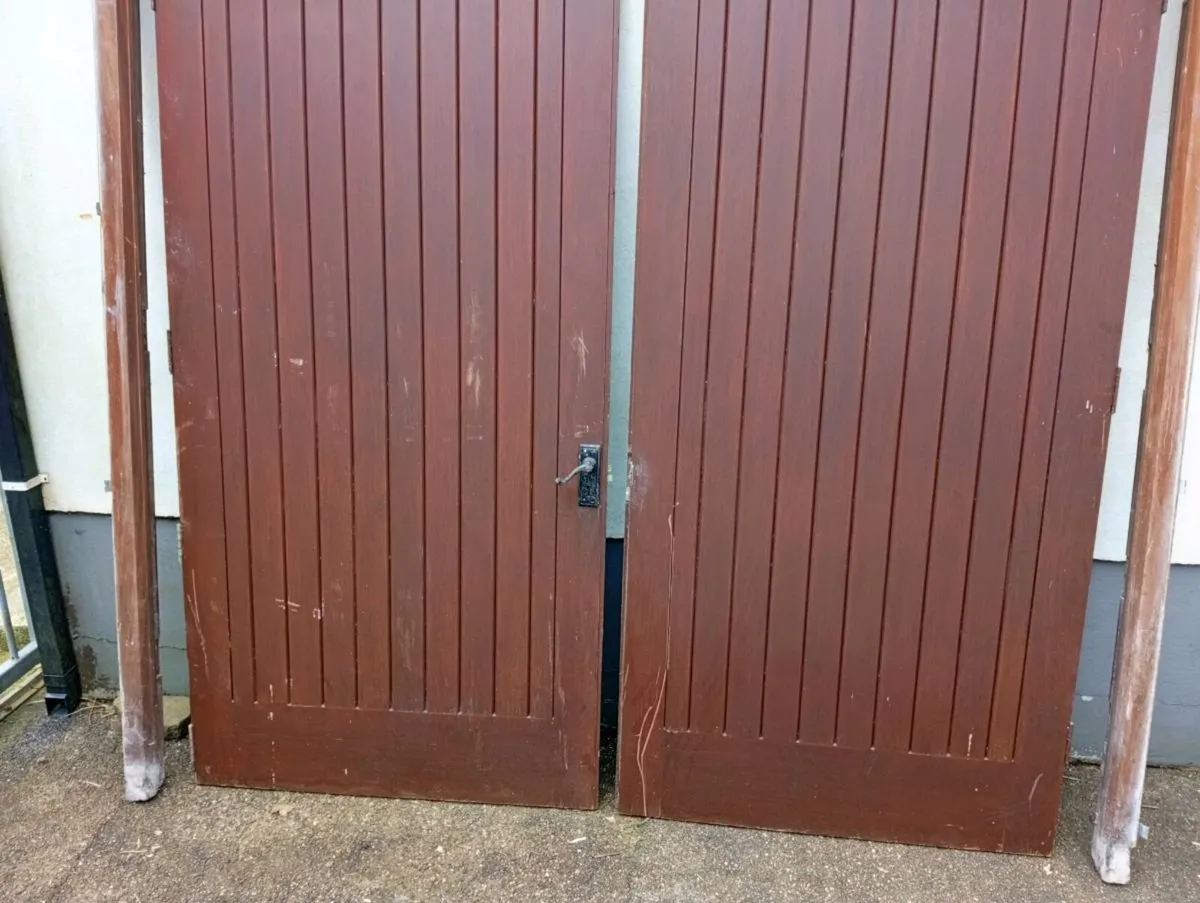 Teek garage doors - Image 3