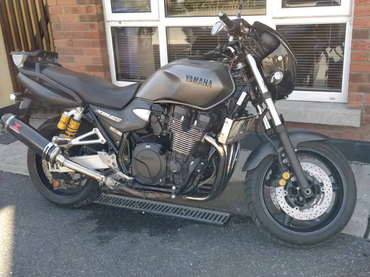 Yamaha XJR 1300 2015 - Image 4