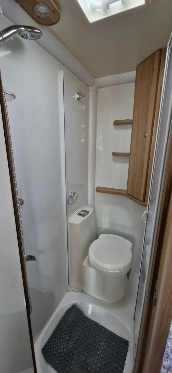 Caravan - Image 3