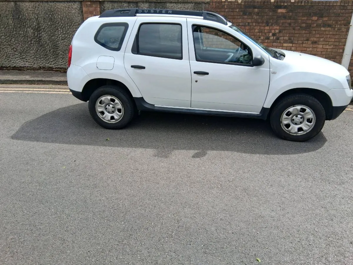 Dacia Duster Diesel 2016 "Comm" DOE 1/27 €4,750 - Image 3
