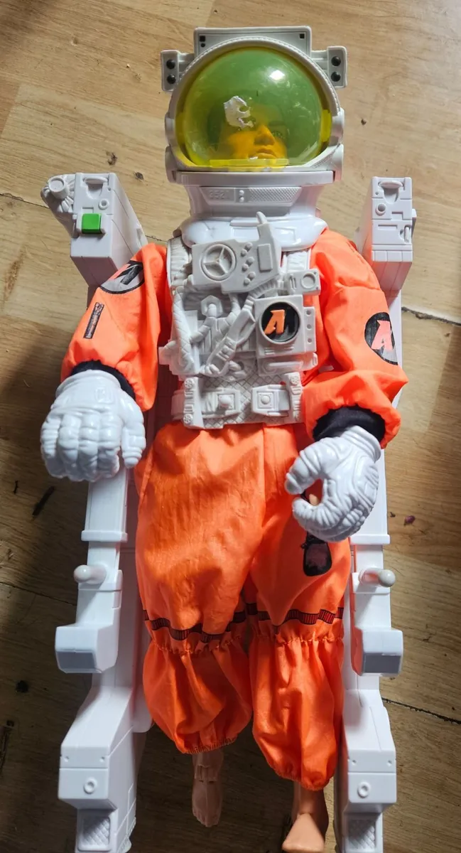 Vintage Action Man Space Explorer - Image 3
