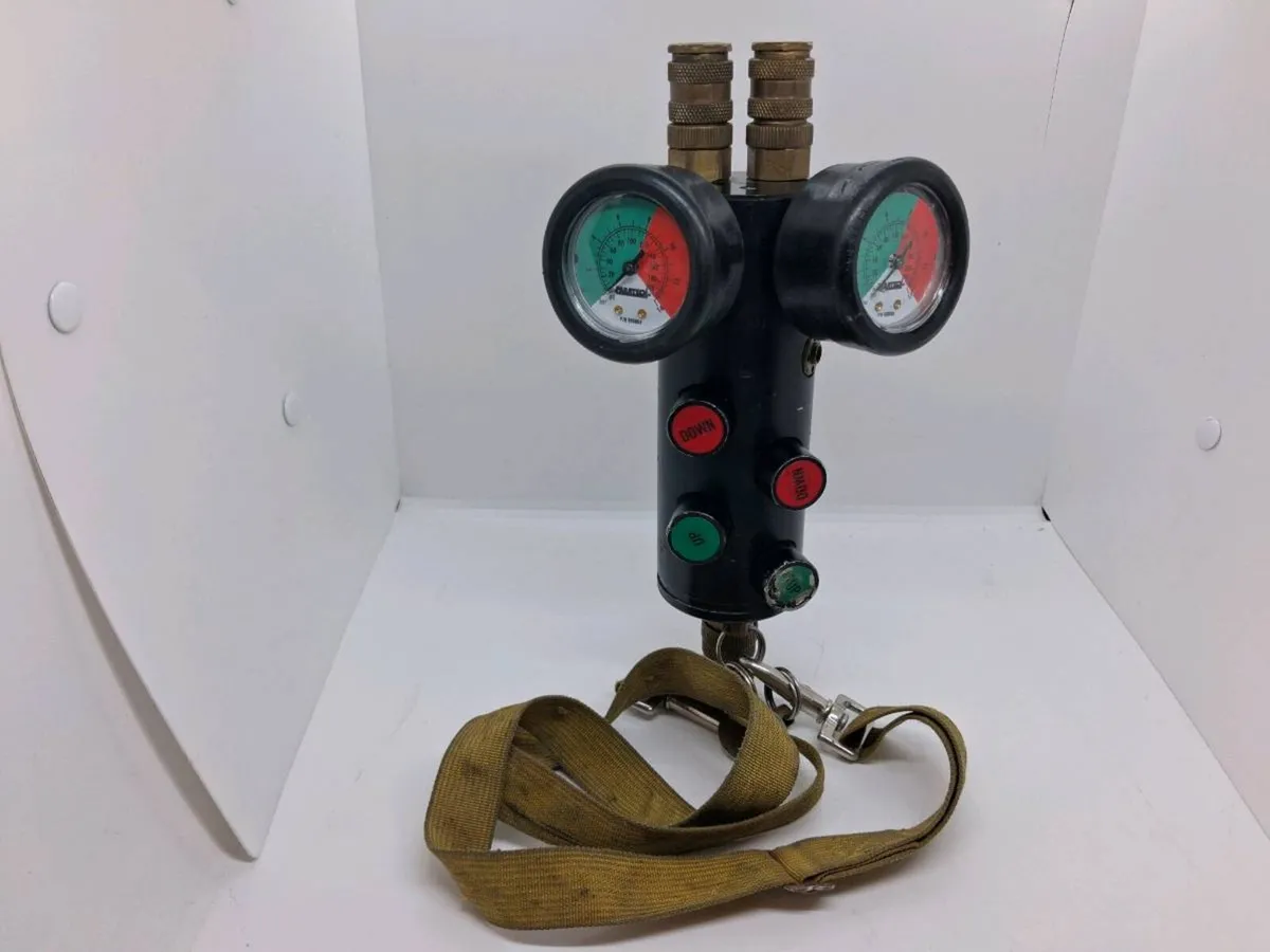 Postage - 7 x Paratech Air Lifting Bag Deadman MAX - Image 2