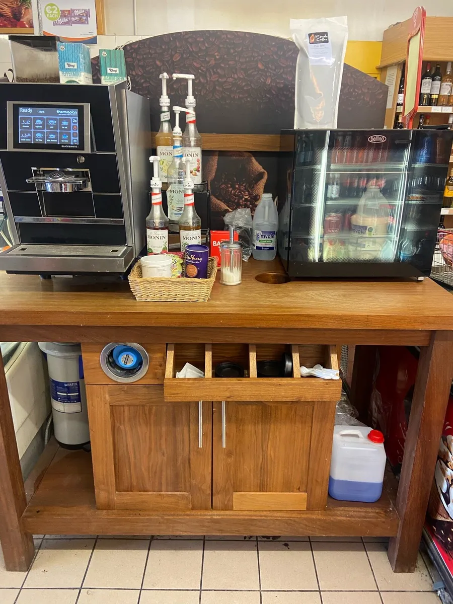 Shop equipment - Image 3