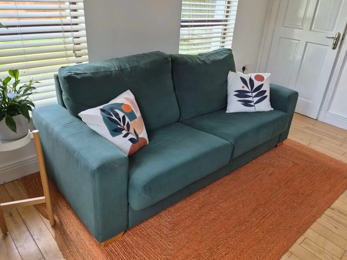 comfy sofa - Image 2