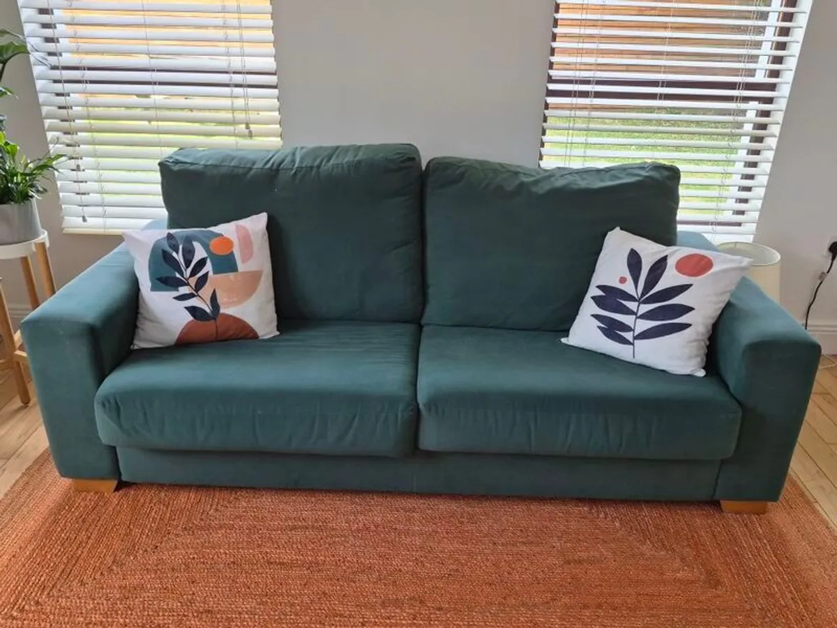 comfy sofa - Image 4