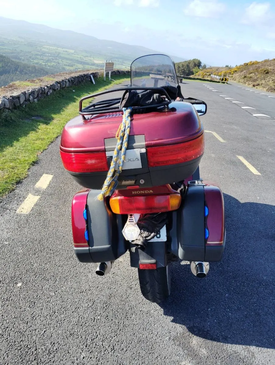 2001 Honda Pan ST 1100 - Image 3