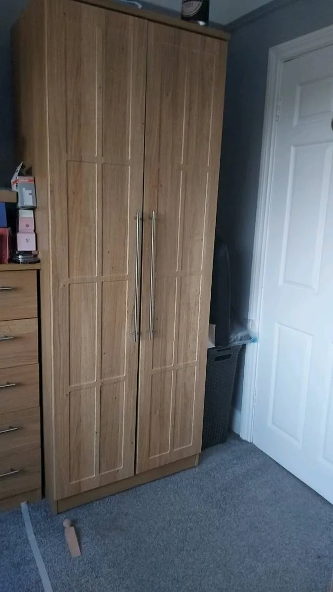 Wardrobe, chest of drawers & locker - Image 1