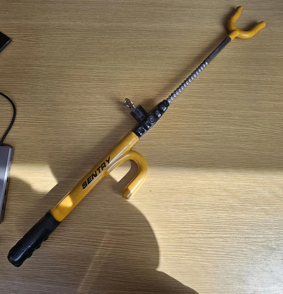 steering wheel lock - Image 2