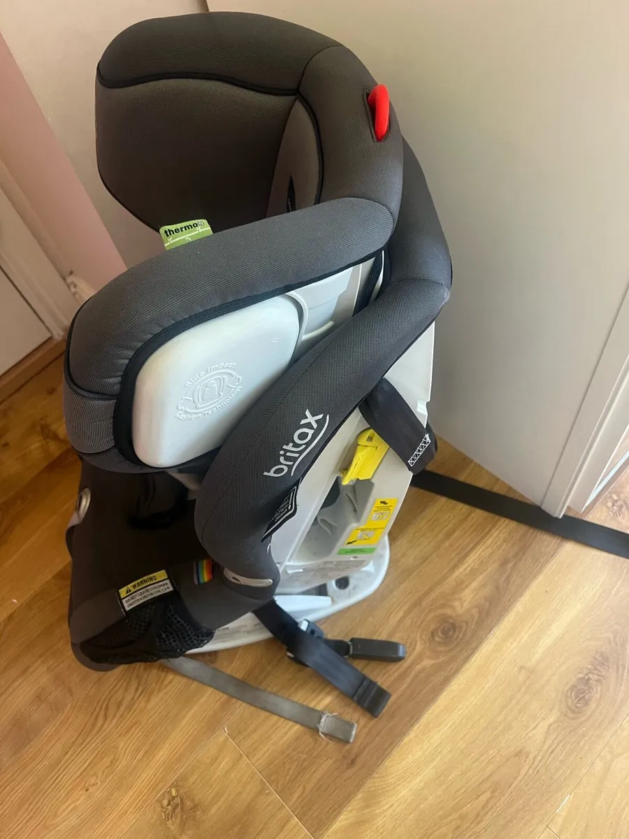 Britax Millenia - Image 2