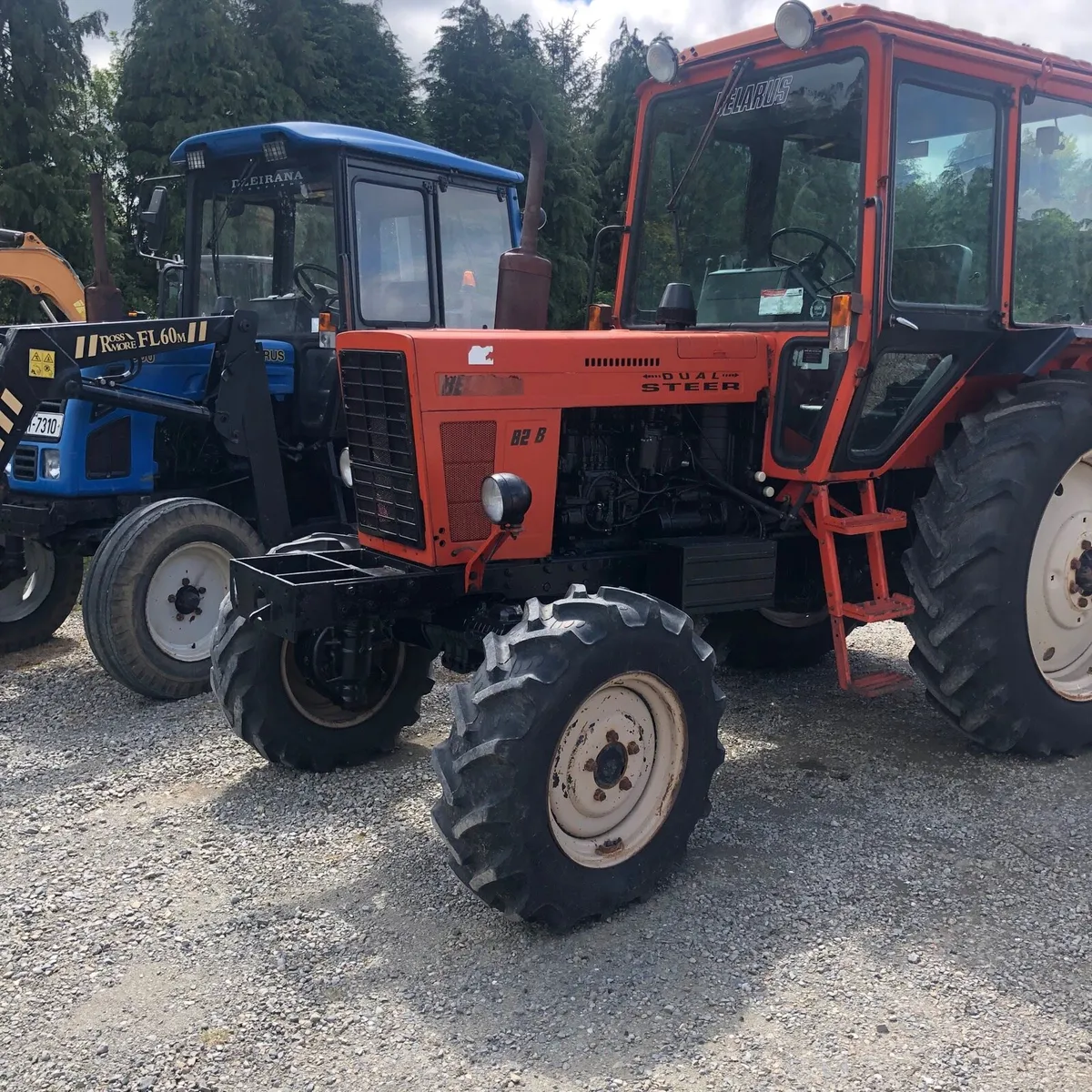 Belarus  tractors and compact tractors - Image 1