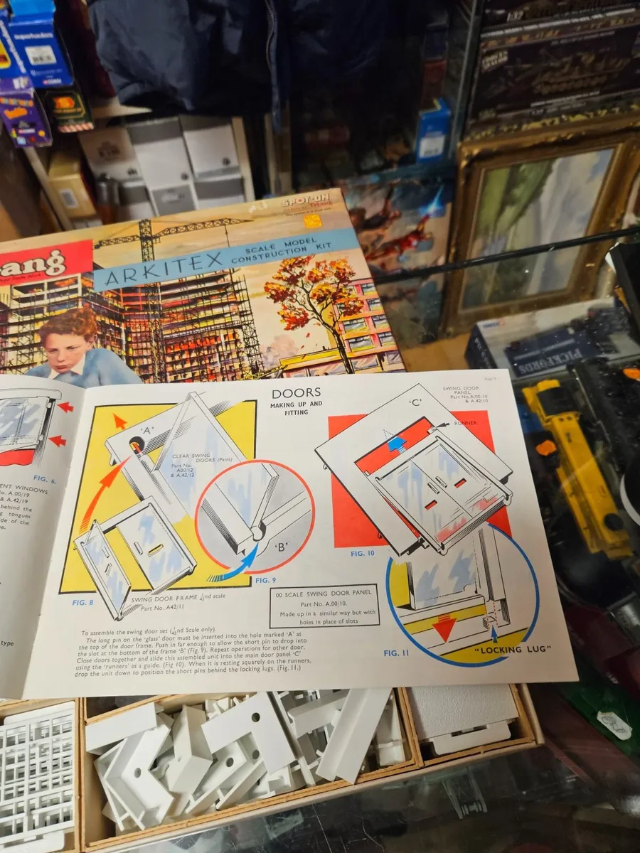 Vintage Triang Spot on Arkitex Construction Kit - Image 4