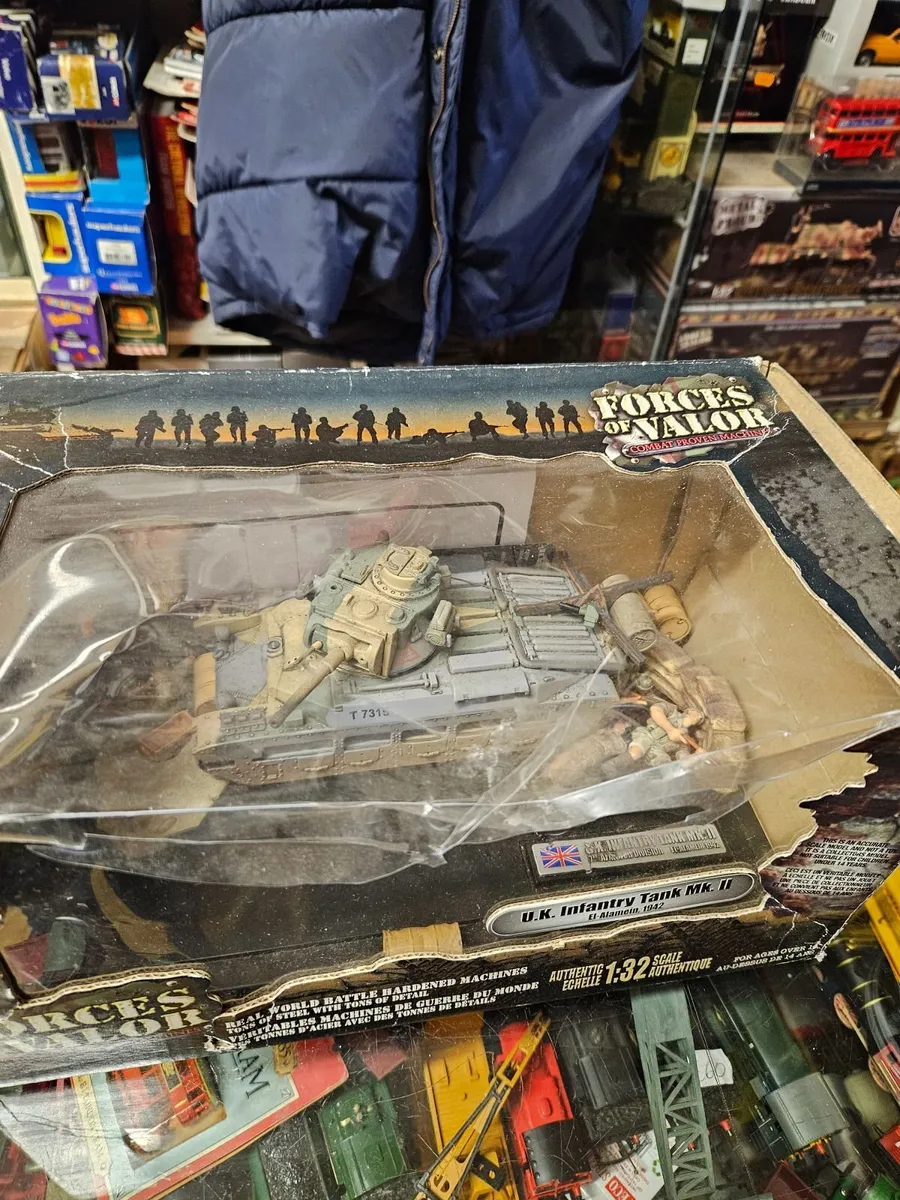 Corgi Forces of Valor British WW2 Matilda Tank - Image 2