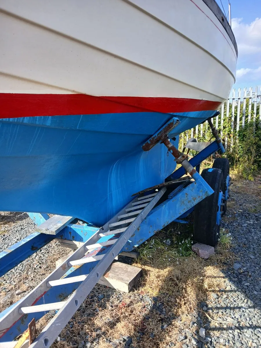 Sailing boat - Image 4