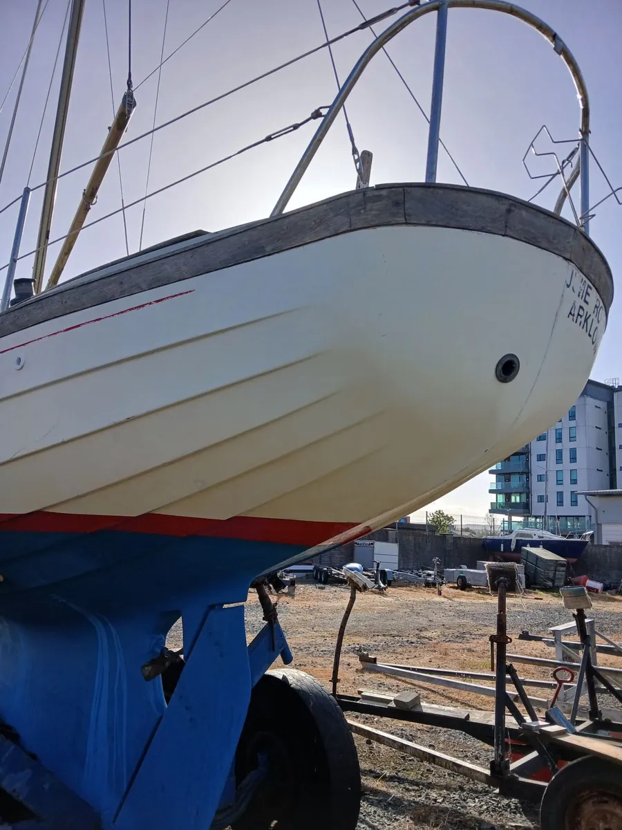 Sailing boat - Image 1