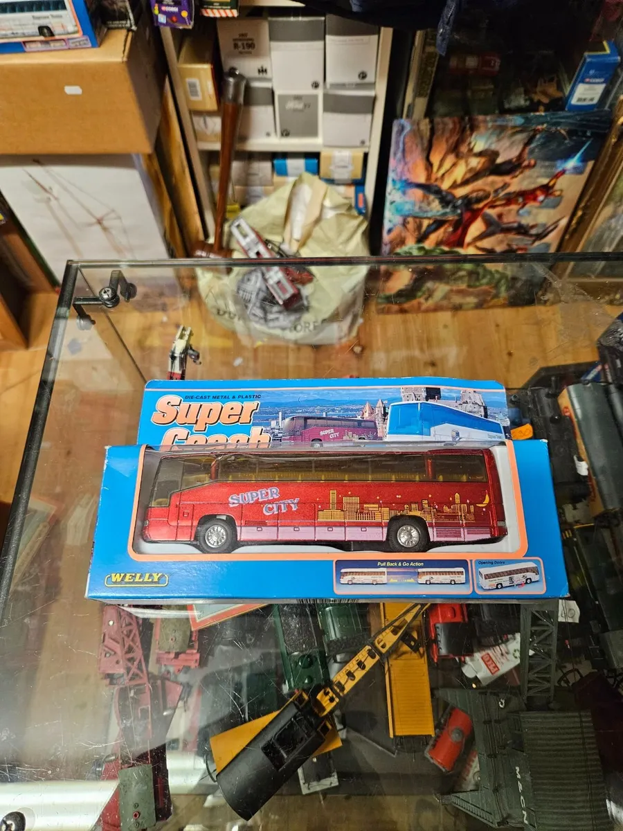 Corgi Welly Super Bus