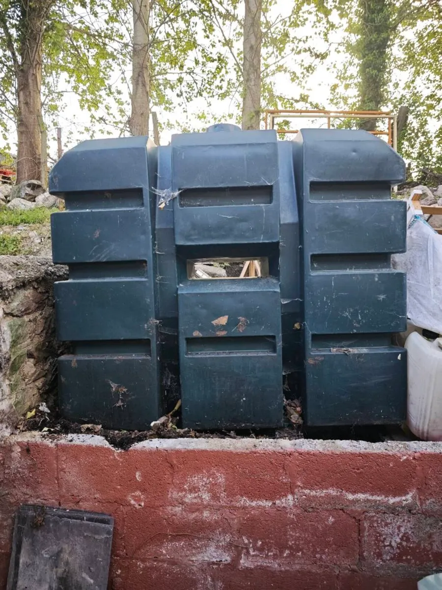 Heating oil tank - Image 1