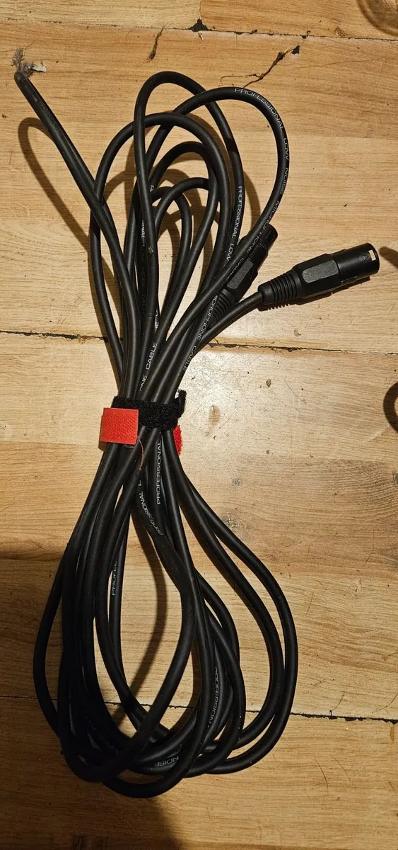 Mixed Lot of Audio Cables and Accessories - Image 4