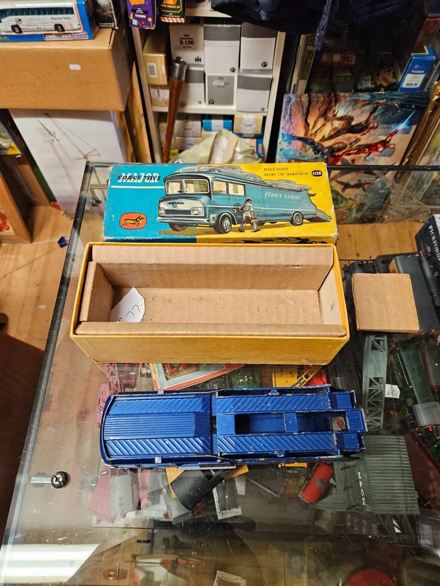 Corgi 1970's Racing Car Transporter - Image 3