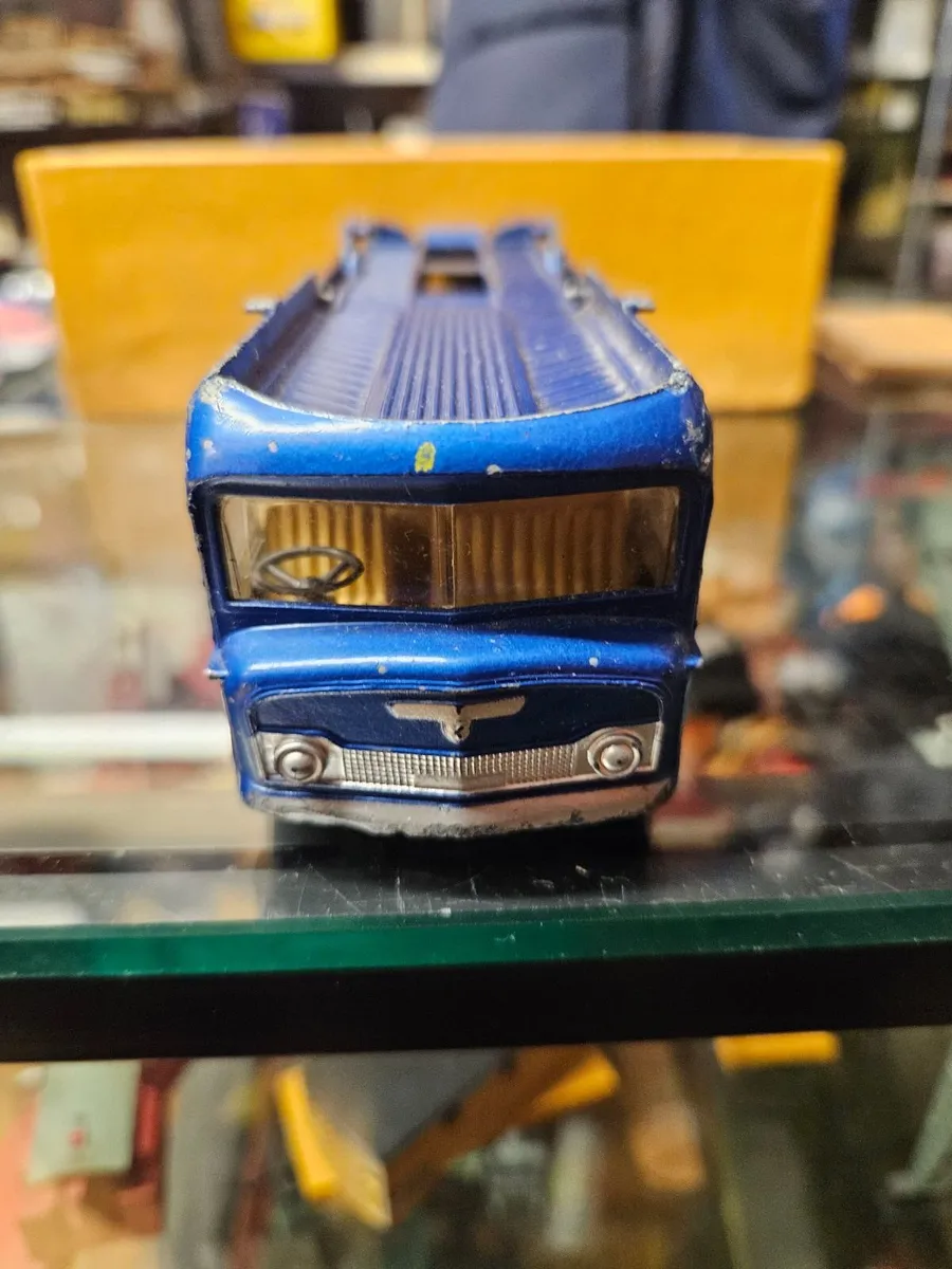 Corgi 1970's Racing Car Transporter - Image 1
