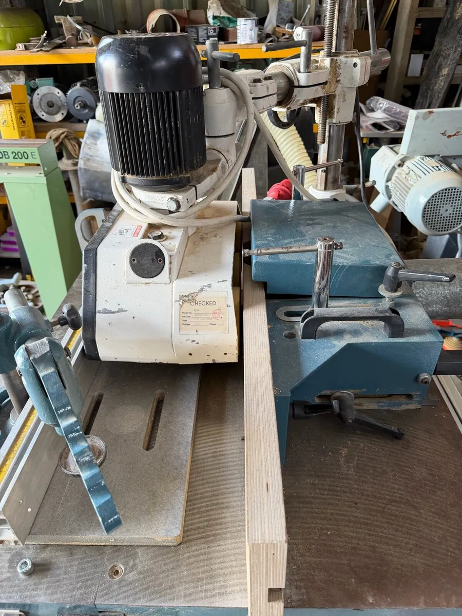 Spindle moulder & powerfeed - Image 4