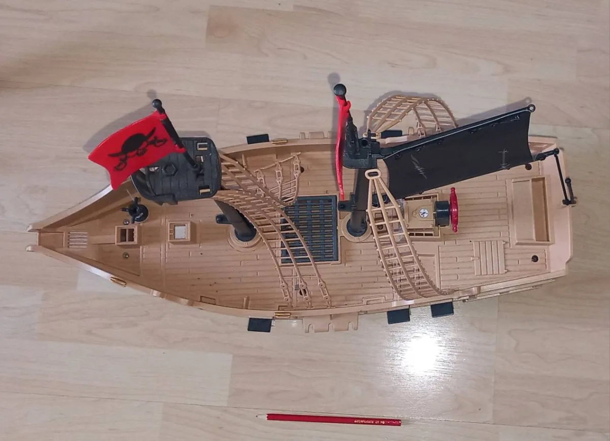 Playmobil Pirate Raiders' Ship - Image 4