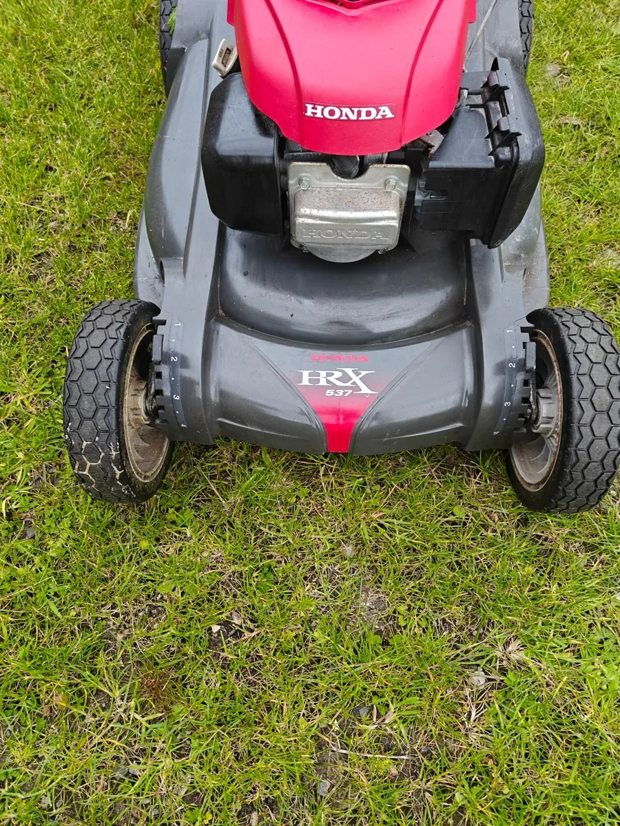 Honda lawn mower - Image 3