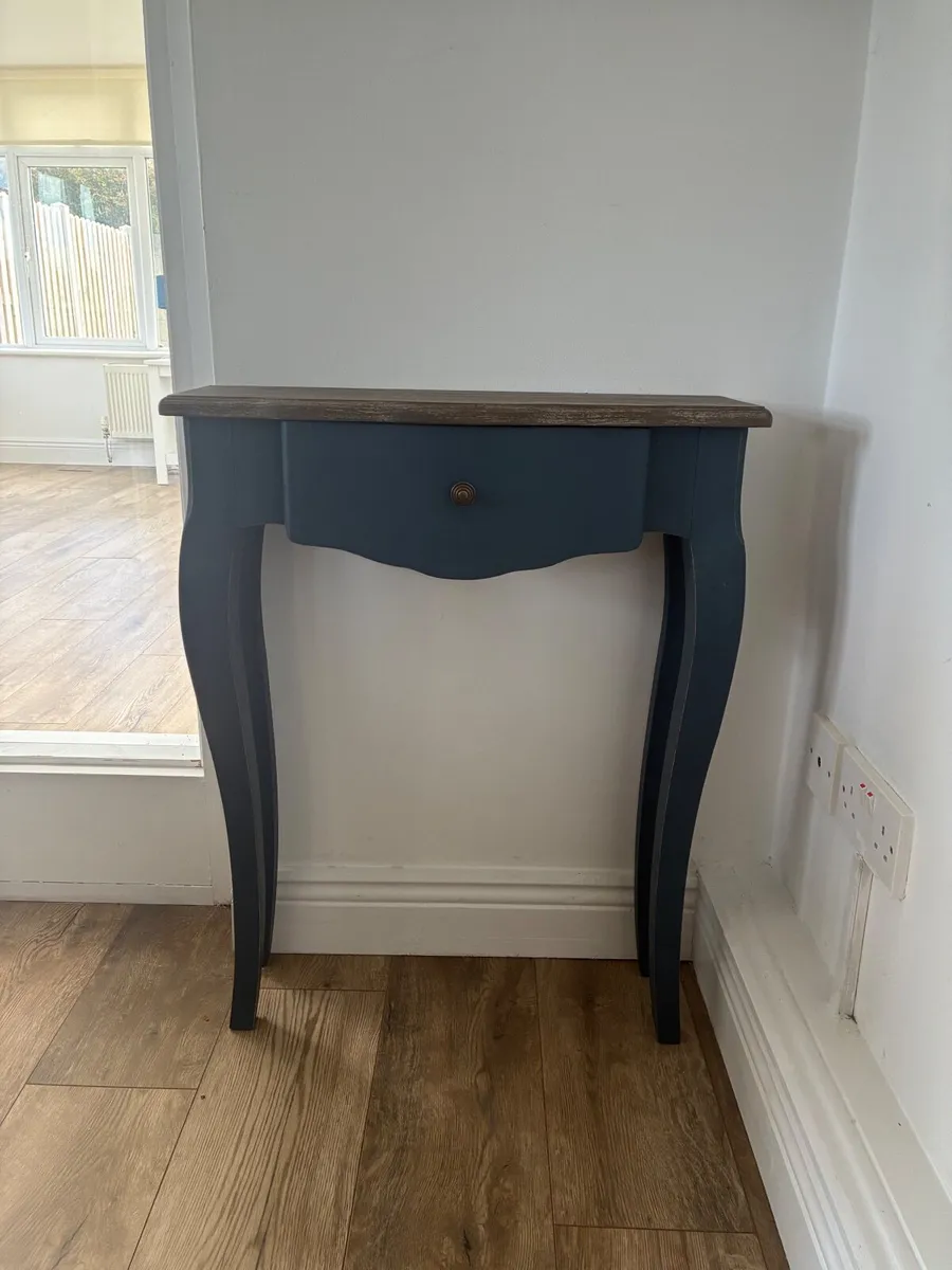 Small console table   X 2 - Image 1