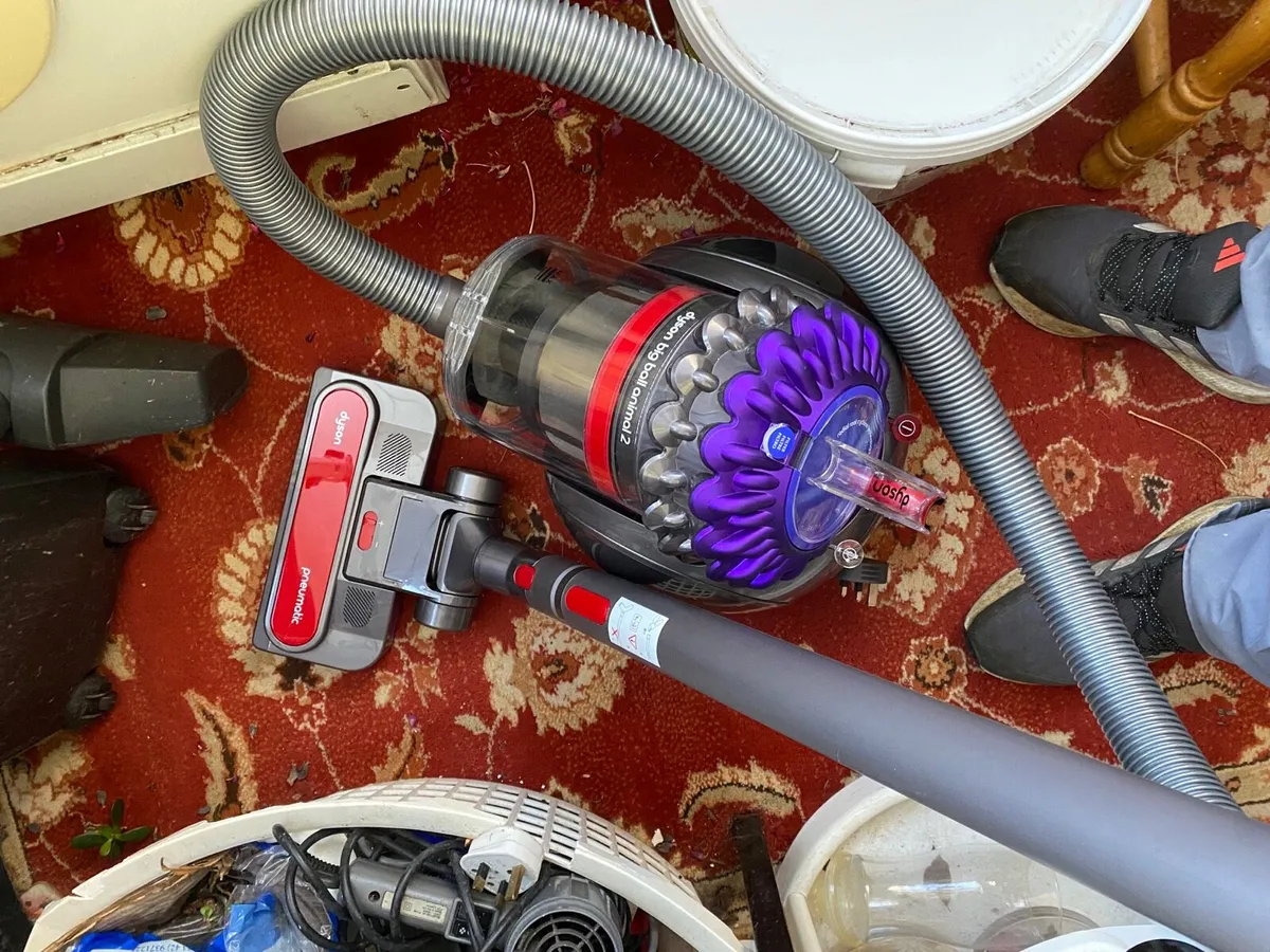 Dyson hoover - Image 2