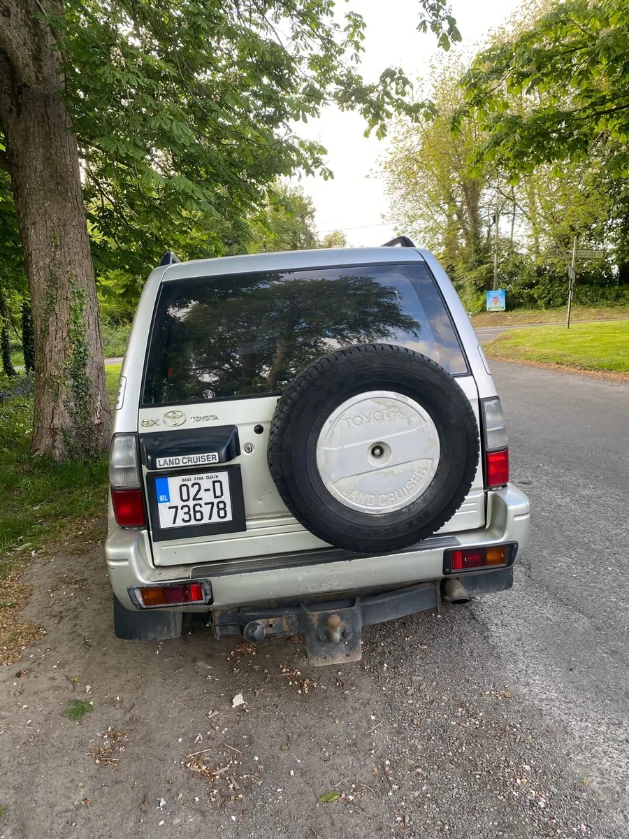 Toyota Land Cruiser - Image 4