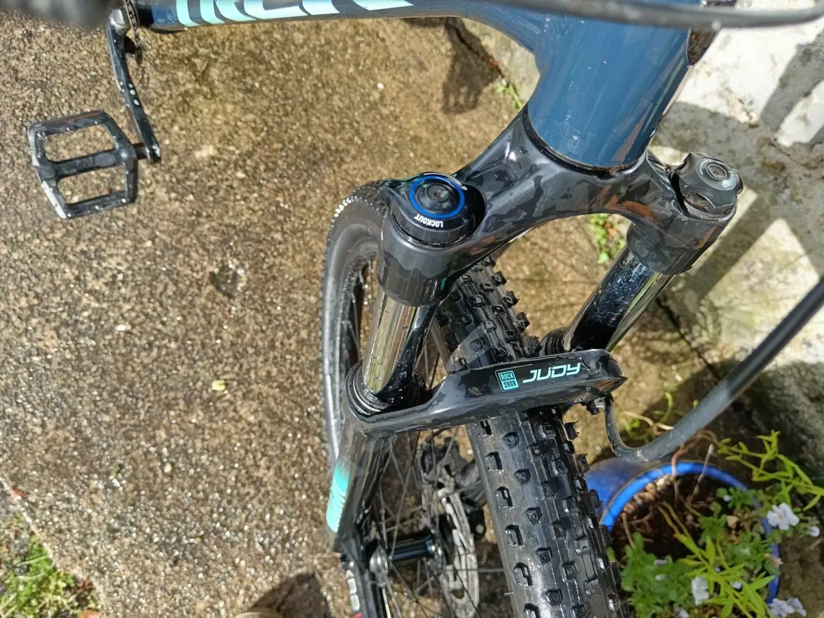 Bicycle Trek Marlin 7 Hardtail - Image 4