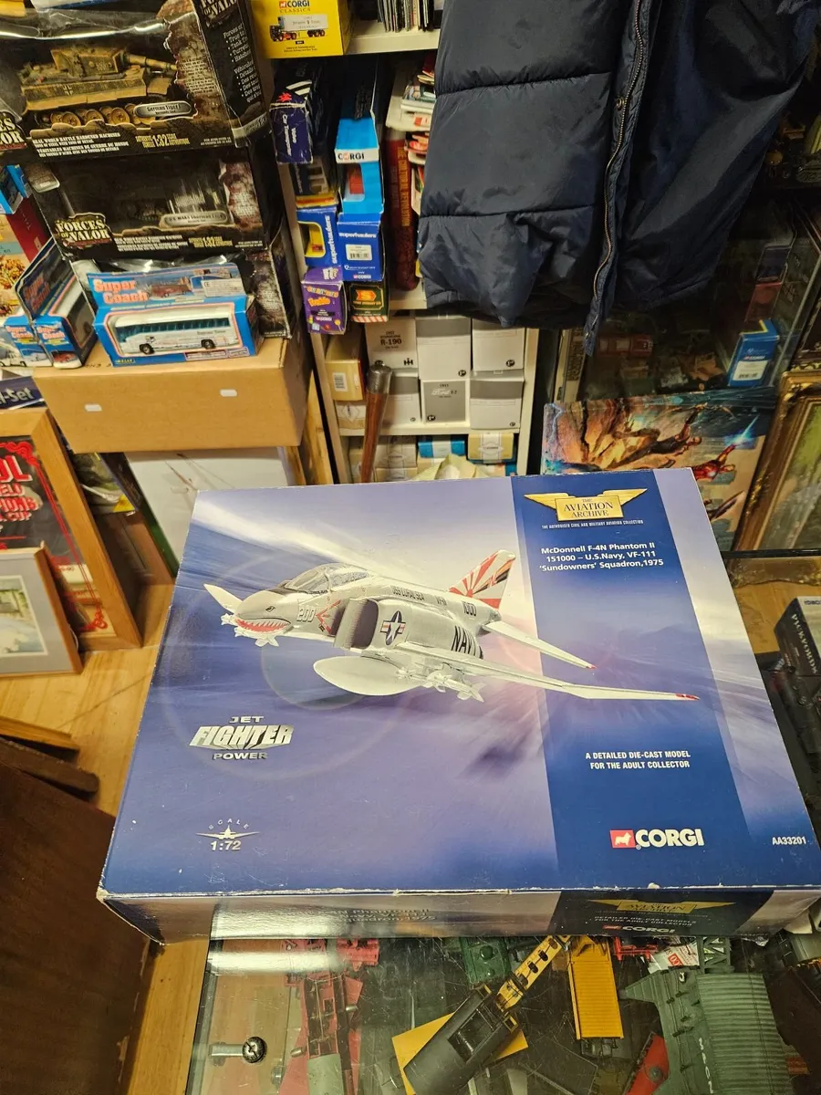 Corgi American Navy F4 Phantom - Image 1