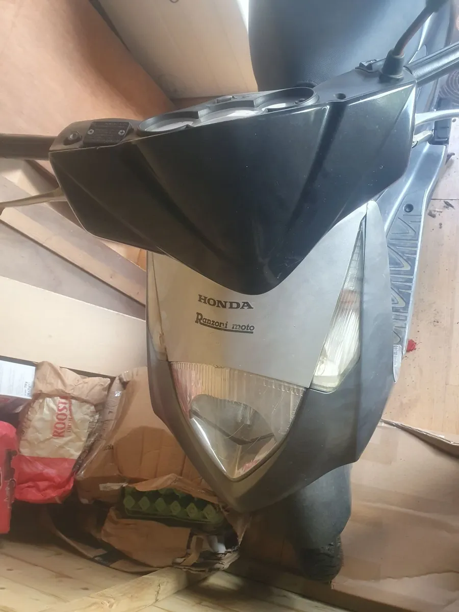 Honda Dylan 2007 - Image 4