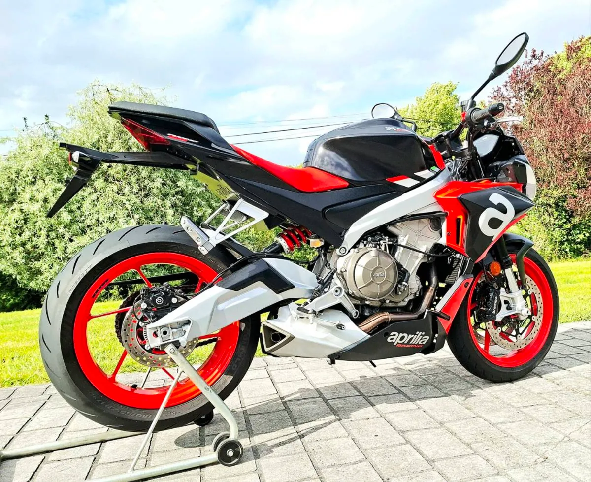 Aprilia Tuono 660 - Image 4