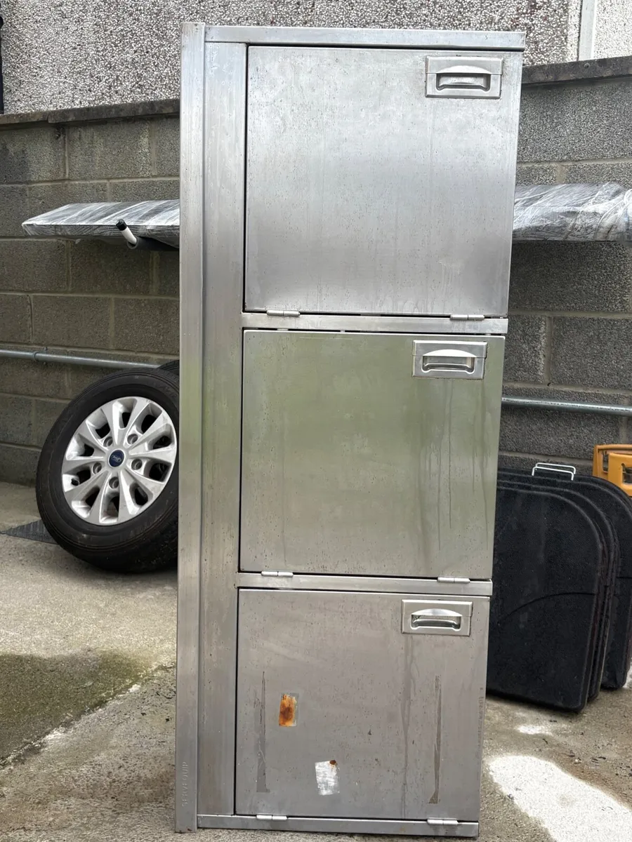 Catering equipment - Image 4