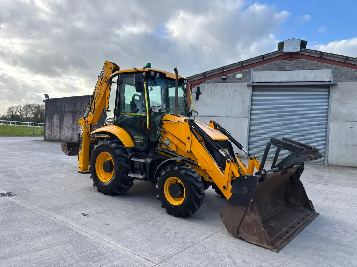 2022 JCB 3CX SITEMASTER PLUS - Image 2