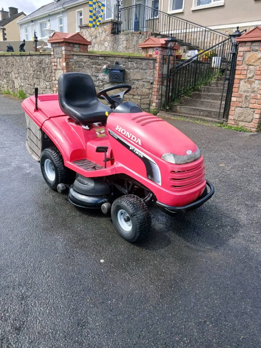 Lawnmower - Image 1