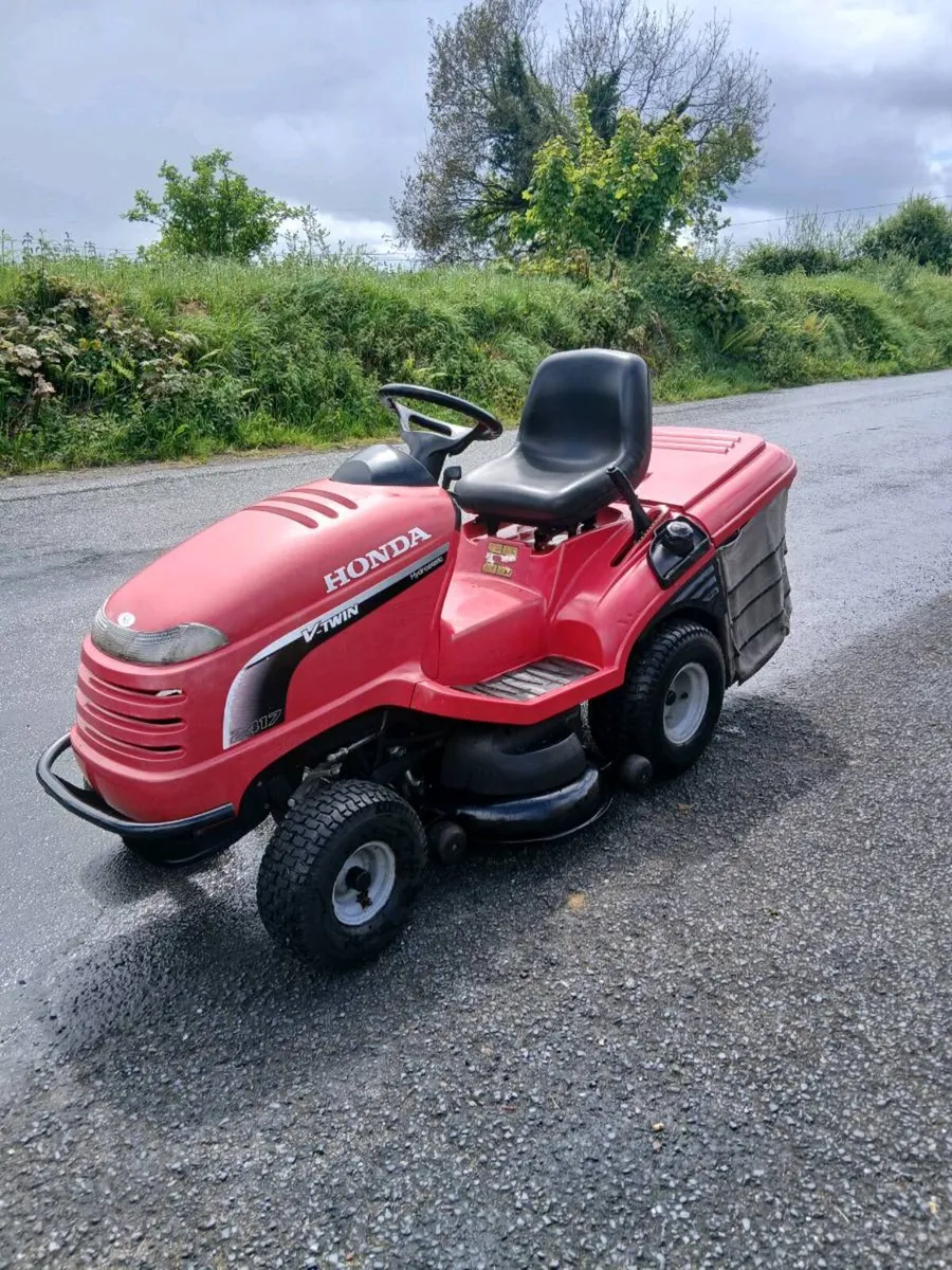 Lawnmower - Image 2
