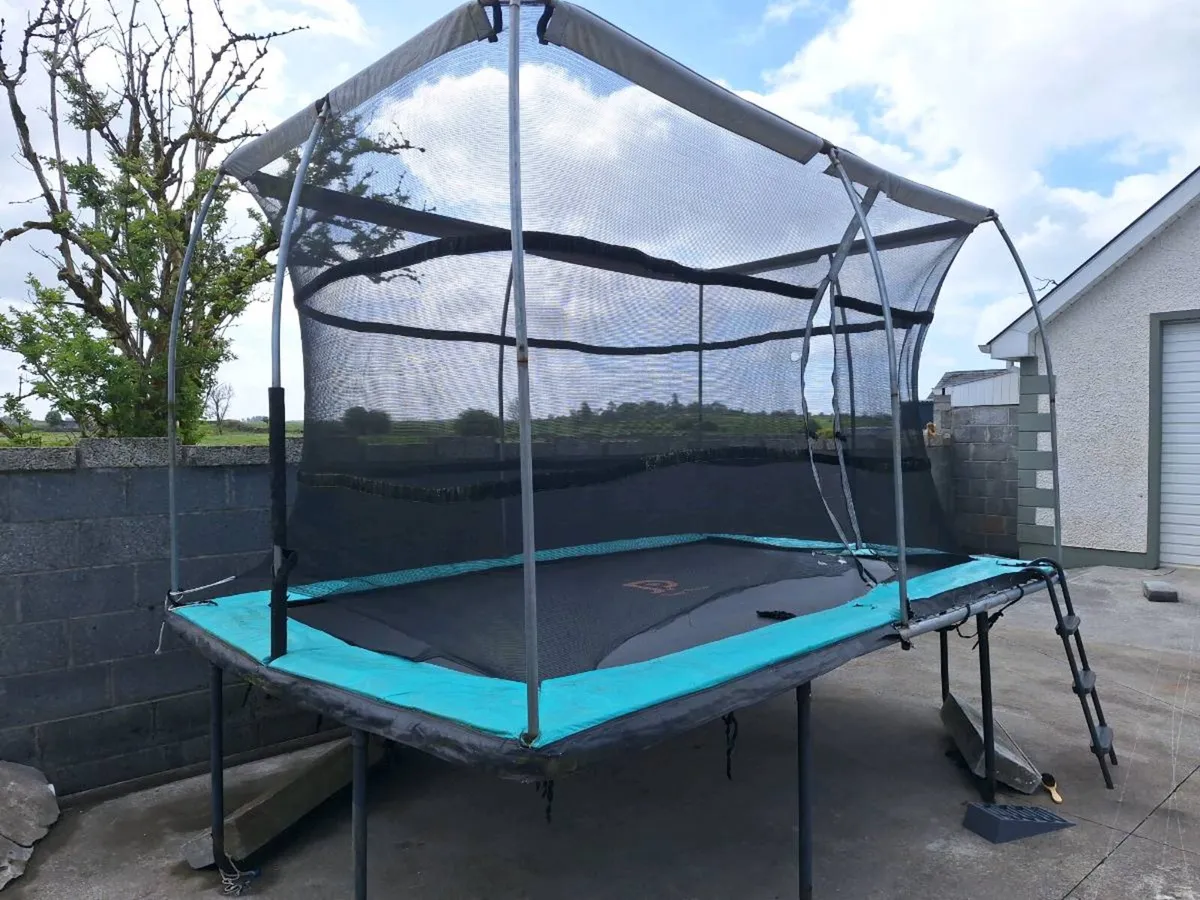 Trampoline - Image 2