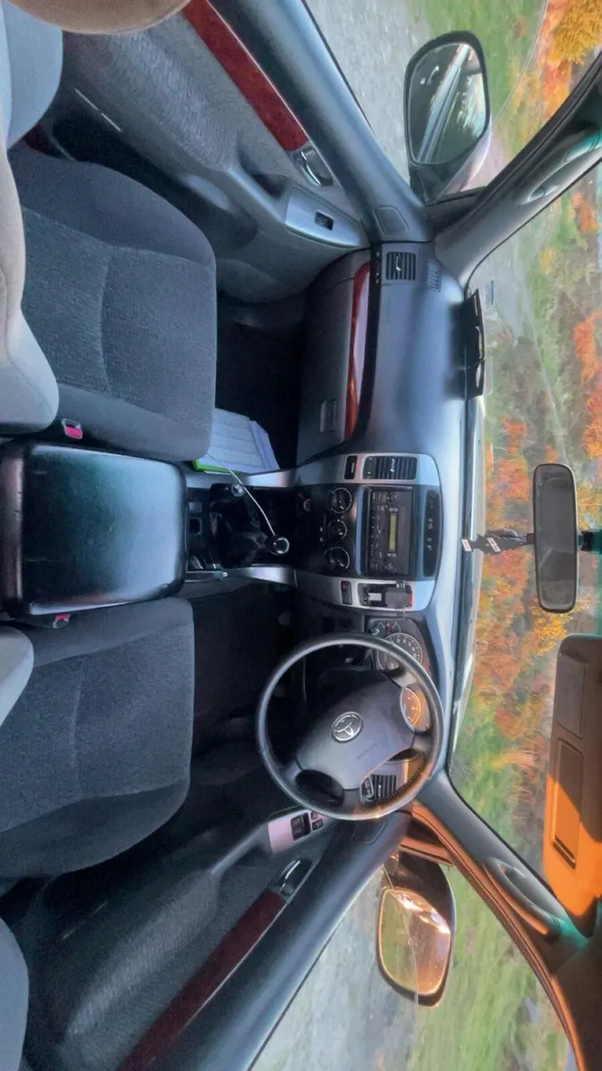 Landcruiser - Image 3