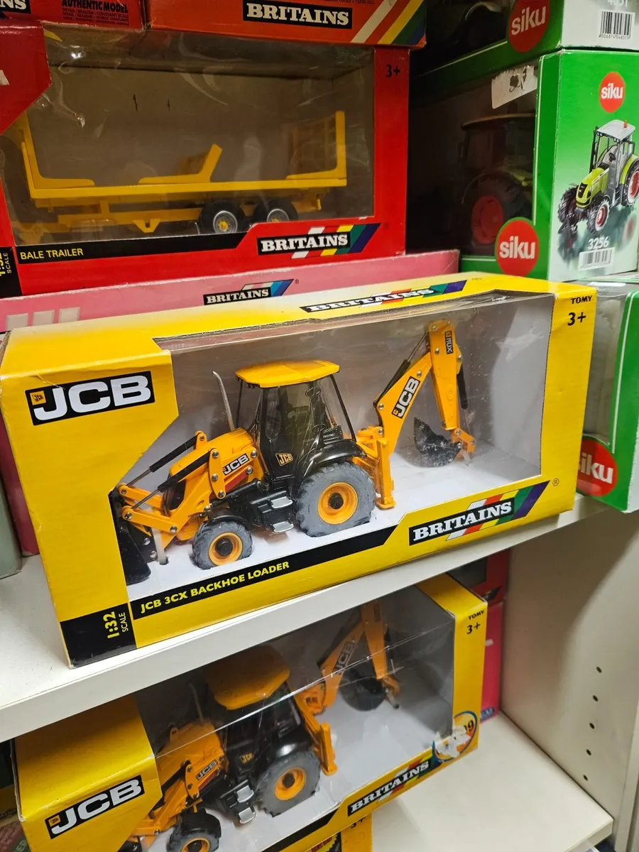 Britain's JCB Blackhoe Loader - Image 1