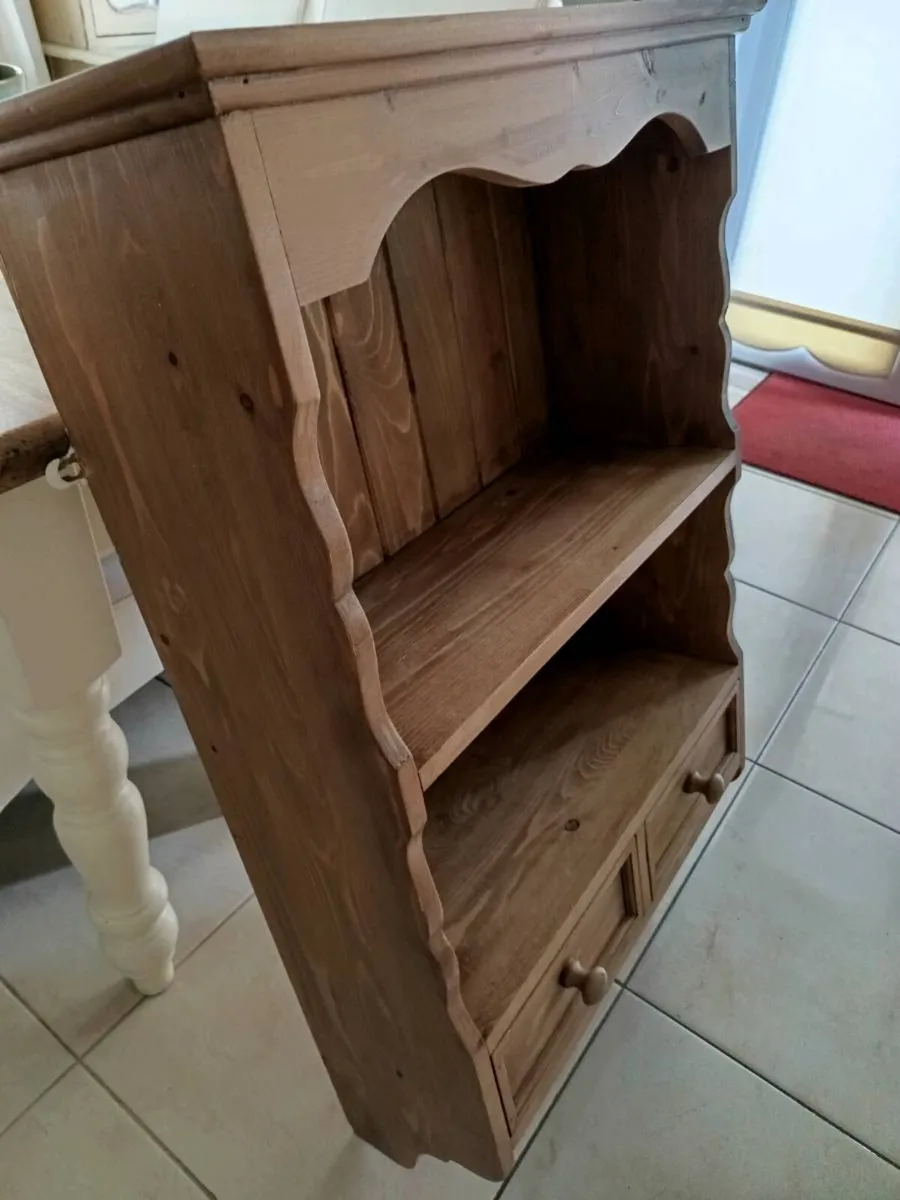 Kitchen wall dressers - Image 2