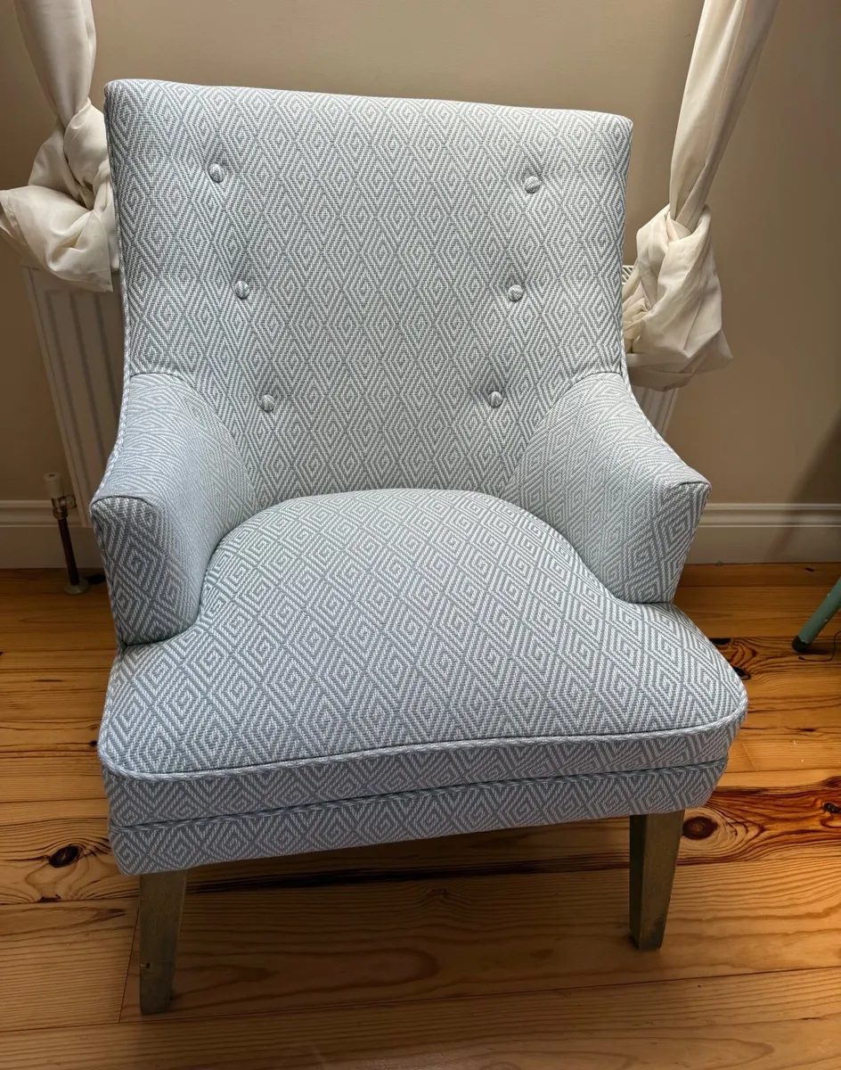Chair - Image 3