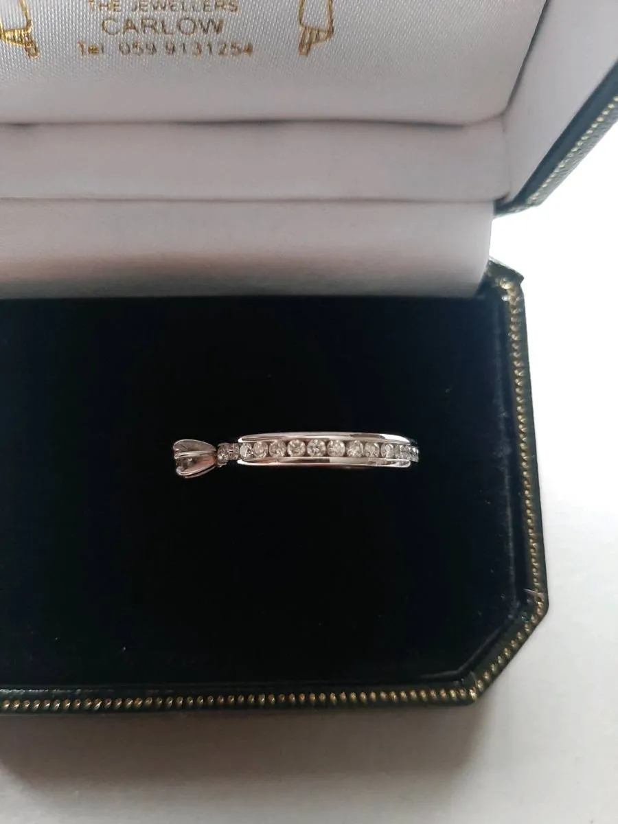 Engagement ring - Image 2