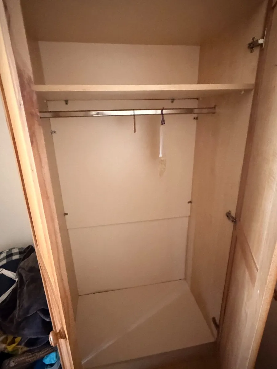 2 x Wardrobe - Image 3