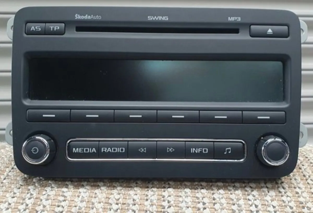 Skoda Swing Radio - Image 1