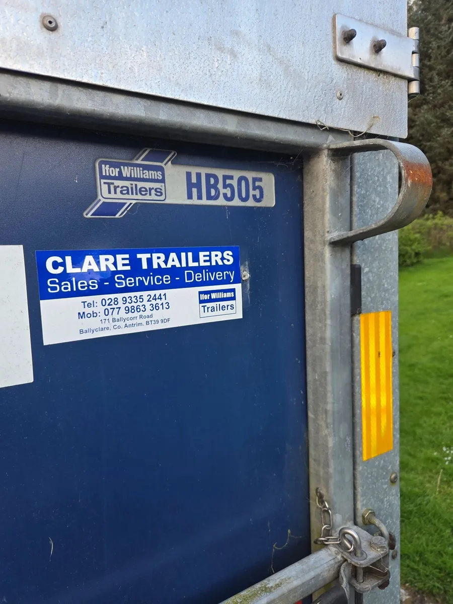 Horse trailer - Image 4