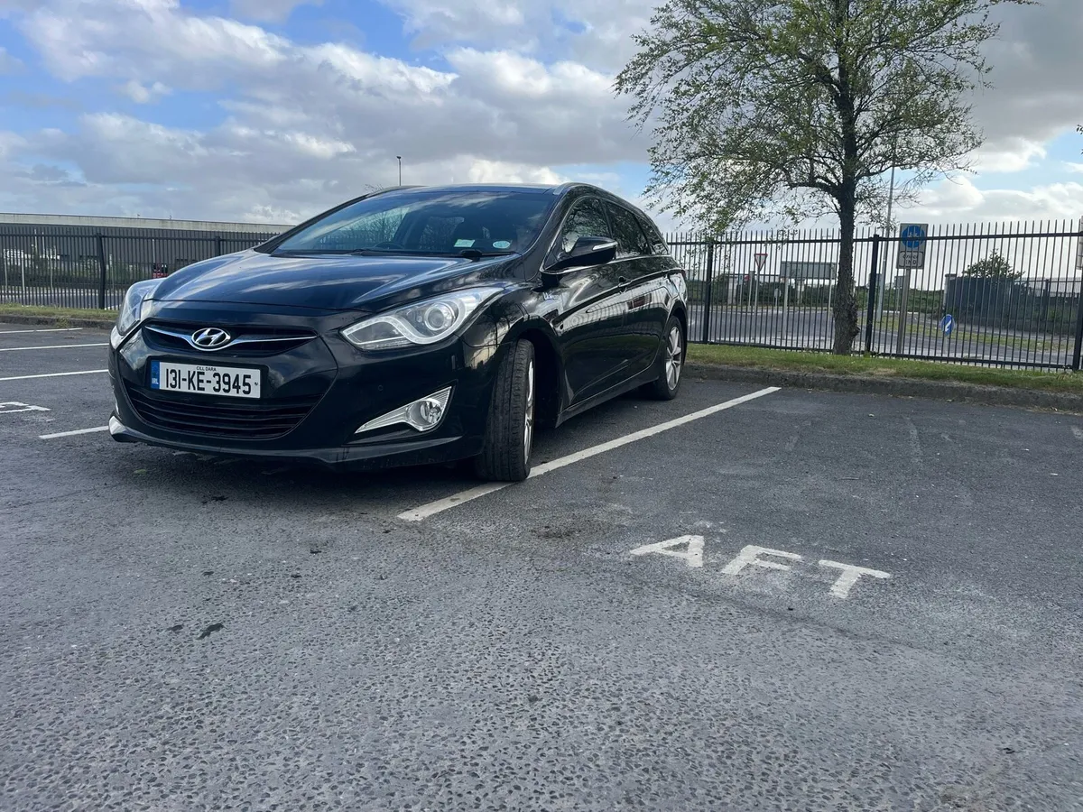 Hyundai I40 Premium - Image 2